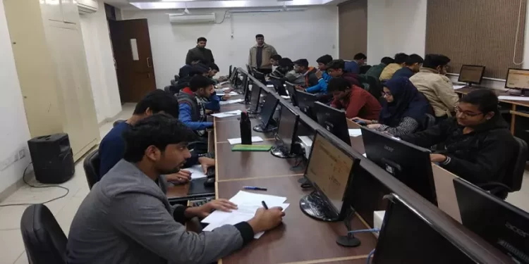 JEE Main 2024 Jan 29 Exam Analysis: Shift 1 Paper Rated Easy