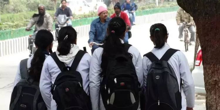 UP government to start 14 new medical colleges adding 1,400 MBBS seats