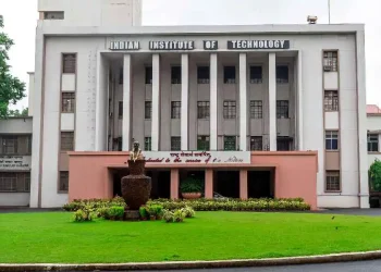 IIT scholarships for JEE Advanced rankers
